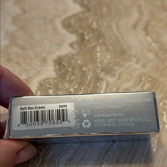 Runway Rogue - Soft Box Crème - Picture 6 of 9